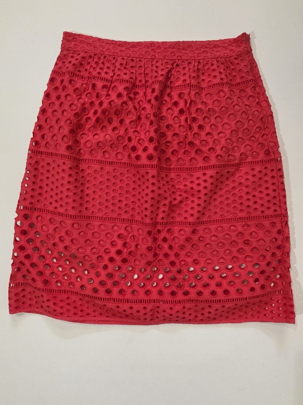 Loft Pencil Midi Skirt Womens Size 6 Coral Eyelet Lace Overlay Preppy Feminine